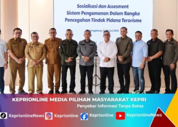 Lanal Bintan Gelar Bakti Sosial untuk 300 Warga, Wabup Deby Tekankan Pentingnya Kolaborasi