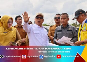 Lanal Bintan Gelar Bakti Sosial untuk 300 Warga, Wabup Deby Tekankan Pentingnya Kolaborasi