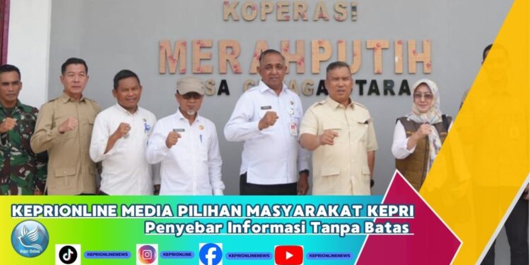 Wagub Kepri Tinjau Pembangunan Koperasi Desa Merah Putih di Natuna