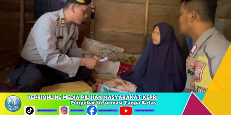Wujud Kepedulian,Kapolres Karimun Berbagi Tali Asih Lewat Program Jumat Berkah
