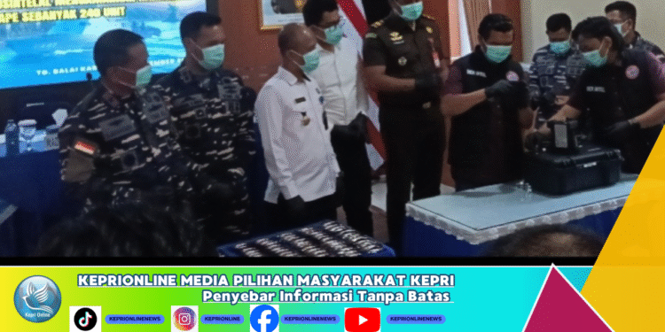 TNL AL Amankan 240 Unit Cartridge Vape Merek Bomb Diduga Berisi Narkotika